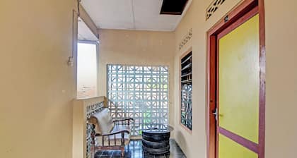 SPOT ON 92763 Hotel Melati Sukoasih