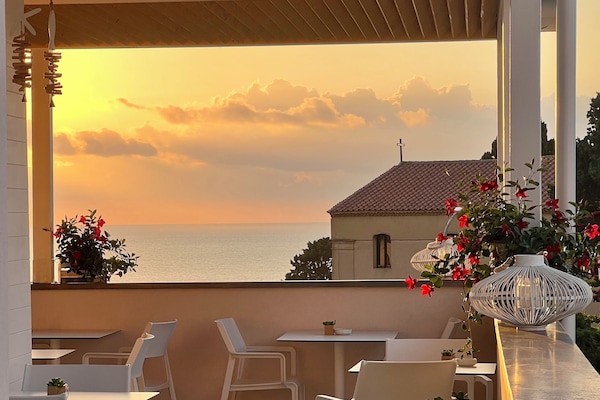 Café da manhã continental grátis todos os dias