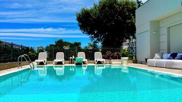 Piscina all'aperto