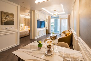 Smart TV y piso con calefacción