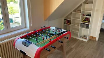 Spielezimmer