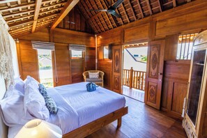 Villa Deluxe, 5 habitaciones, alberca privada, vista a la alberca | 5 habitaciones y ropa de cama de alta calidad