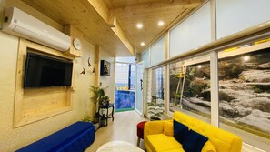 Sala de estar en el lobby