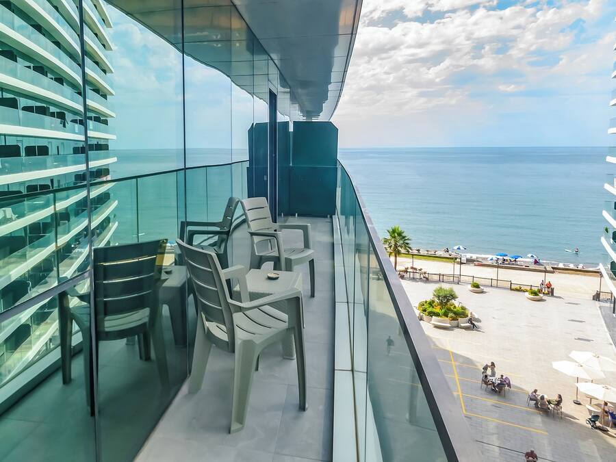 Grand Apartment, 1 Queen Bed with Sofa bed, Partial Sea View | Balcony