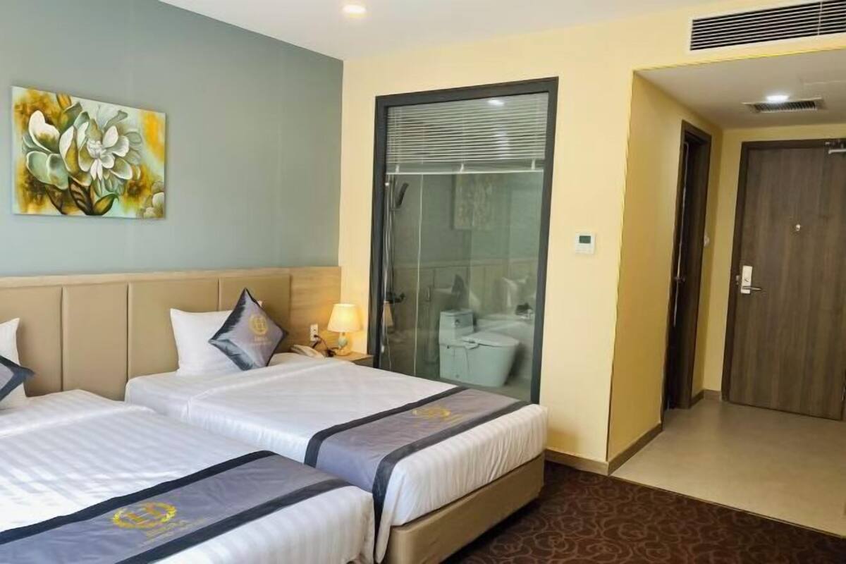 1 Schlafzimmer, hochwertige Bettwaren, Minibar, Zimmersafe
