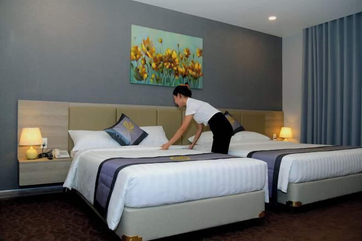 Ropa de cama de alta calidad, minibar, caja fuerte y escritorio