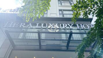 Fachada de la propiedad