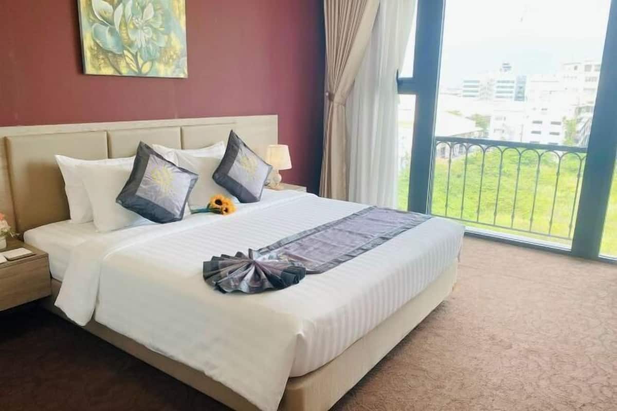 1 Schlafzimmer, hochwertige Bettwaren, Minibar, Zimmersafe