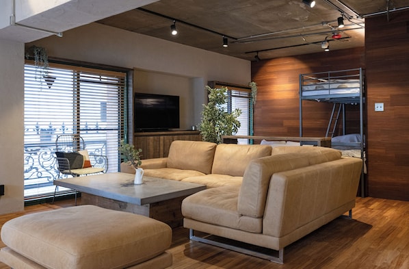 Living area - sunmalldai3 (Tokyo)