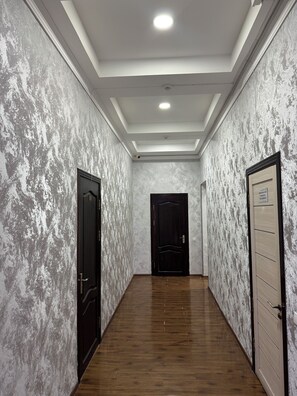 Triple Room | Living area