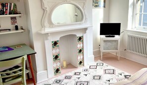 1 bedroom, iron/ironing board, free WiFi - This apartment is a 1 bedroom(s), 1 bathrooms, located in Broadstairs, England. (Kent)
