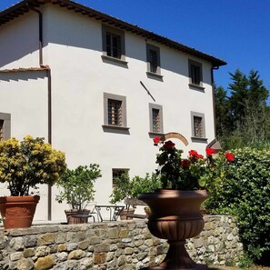 Property grounds - Fichi Appartment (Firenze)