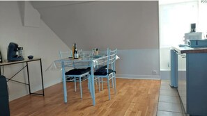 Dining - Le nid Douillet 2 Personnes (Honfleur)