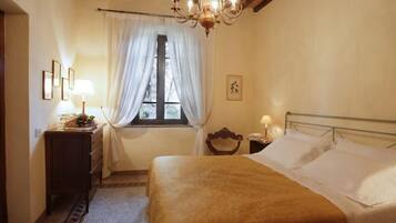 2 Schlafzimmer, Bügeleisen/Bügelbrett, WLAN