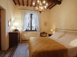 2 Schlafzimmer, Bügeleisen/Bügelbrett, WLAN