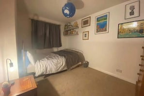Basic House, Multiple Beds