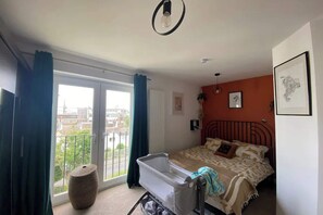 Basic House, Multiple Beds | 2 bedrooms, bed sheets
