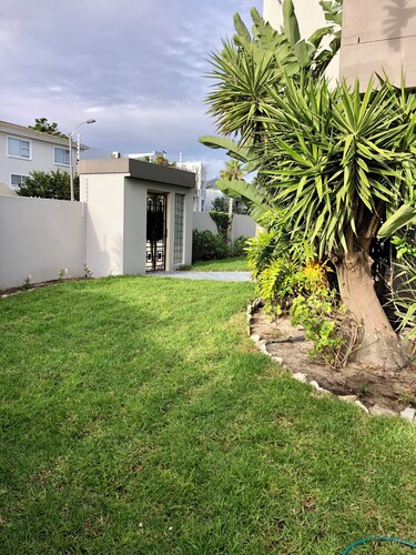 Double Room! Welcome to our charming guesthouse in Cape Town!