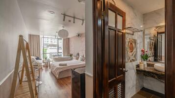 Firemannsrom – deluxe | Skrivebord, wi-fi (inkludert) og sengetøy