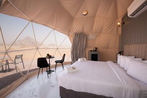 Dome Room | Pemandangan dari bilik
