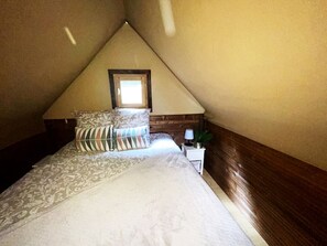 1 habitación y ropa de cama