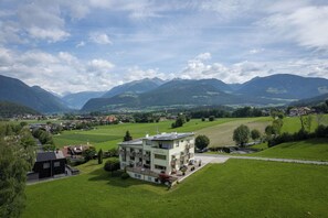Reception - Garni Schorneck (Brunico)