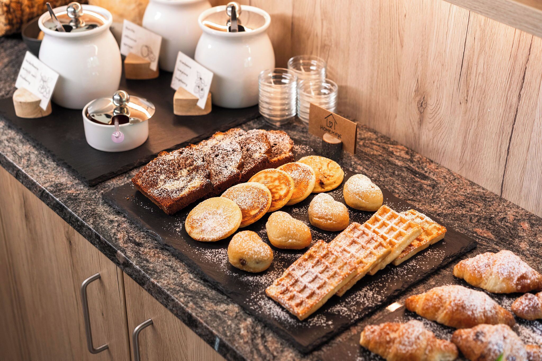 Gratis frukostbuffé varje dag 