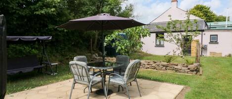 Cottage | Front of property