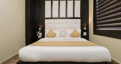 Hotel Mirage Residency