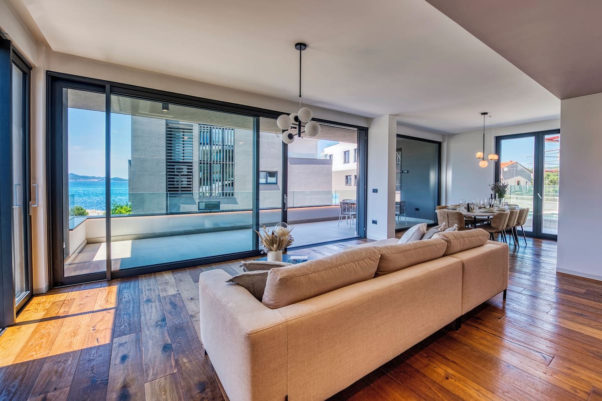 Deluxe appartement, 3 slaapkamers, uitzicht op strand | Woonruimte