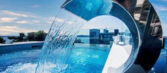 Crystal Holiday Residence II