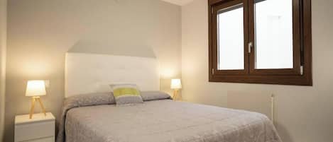 2 bedrooms