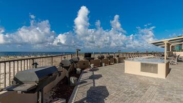 Condo, 3 Bedrooms | Property grounds