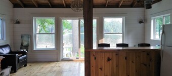 Lakeside Cottage On Tacoma lakes