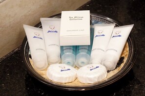 1 غرفة نوم وخزنة داخل الغرفة وستائر تعتيم ومكواة/لوح كي