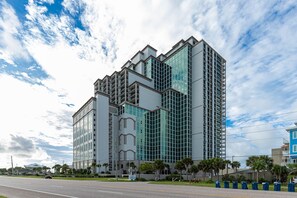 Condo, 3 Bedrooms | Exterior - Phoenix West Ii 2407 3 Bedroom Condo (Orange Beach)