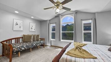 Townhome, 4 Bedrooms | 4 bedrooms, free WiFi