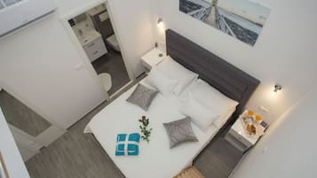 Deluxe Double Room | Premium bedding, down duvets, in-room safe, individually decorated