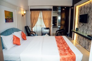 华丽双人房 | 办公桌、免费 WiFi