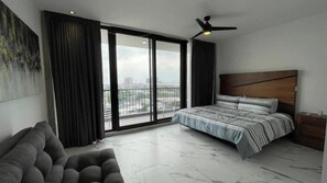 1 bedroom, desk, iron/ironing board, free WiFi