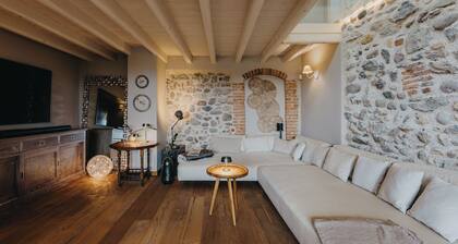 Luxurious Villa Mocasina with 25 m Pool on 5000 sqm - pet friendly