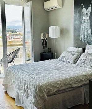 3 chambres, fer et planche à repasser, Wi-Fi gratuit, draps fournis