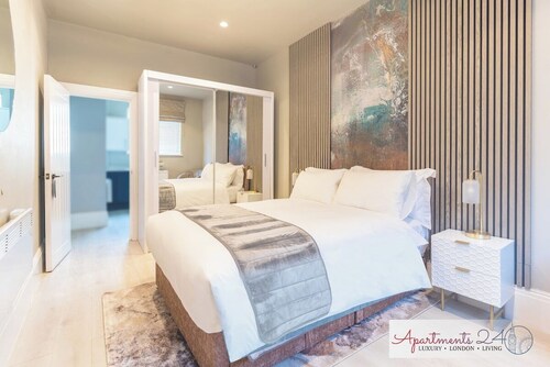 Luxury Apartment In London