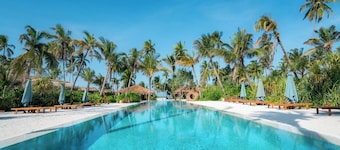 Sensations Eco-Chic Hotel