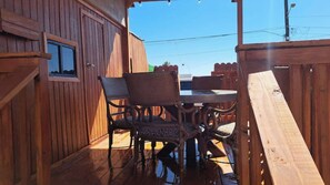 Outdoor dining - Sunset Trailer Park RV # 1 (El Sauzal)