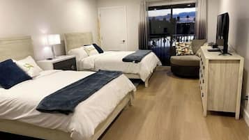 1 habitación y ropa de cama