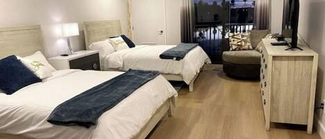 1 habitación y ropa de cama