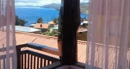 Quilla Wasi Isla del Sol
