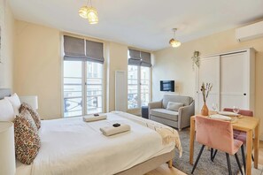 1 bedroom, iron/ironing board, travel cot, free WiFi