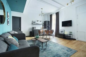 Smart TV, offices